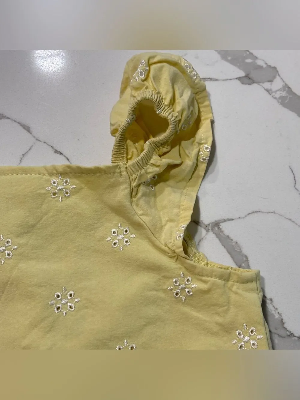 Little Lass Yellow Eyelet Ruffle Strap Sleeveless Wooden Button Down Tank Top 3T